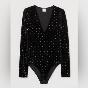 Women’s HM Velour Studded Black Long Sleeve Bodysuit Size XXL